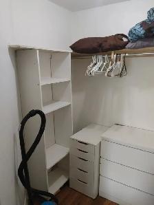 Furnished master bedroom with private bathroom for rent - Photo 7