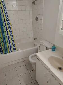 Furnished room for rent - Photo 4