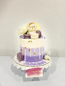 Milton stunning cakes , macarons cakes birthday weddings - Photo 3
