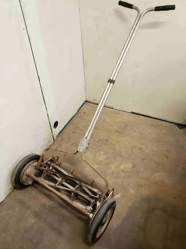 Push Mower Original
