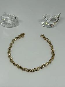 10k Wavy S shape Diamond Bracelet - Photo 4