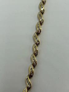 10k Wavy S shape Diamond Bracelet - Photo 8