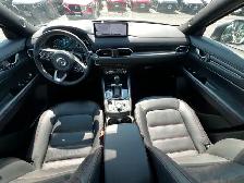 2025 Mazda CX-5 - Photo 14