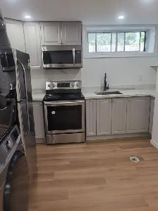 3 bedrooms bsmt in Cooksville for rent - Photo 3