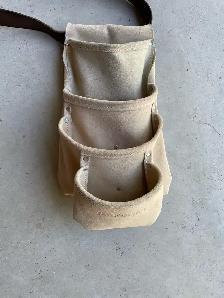 maximum Leather pouch
