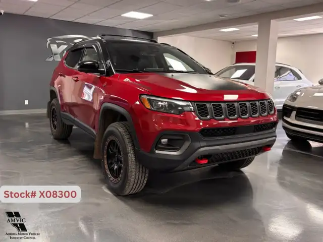 2025 Jeep Compass Trailhawk Elite 4x4