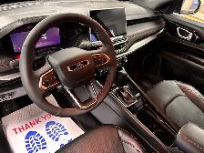 2025 Jeep Compass Trailhawk Elite 4x4 - Photo 2