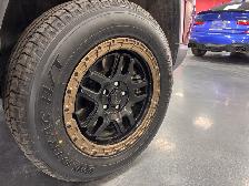 2025 Jeep Compass Trailhawk Elite 4x4 - Photo 3