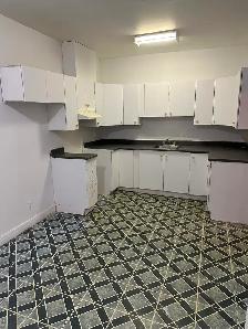 31/2 and 41/2 apartment Near Metro - ALL INCL. Available now - Photo 9