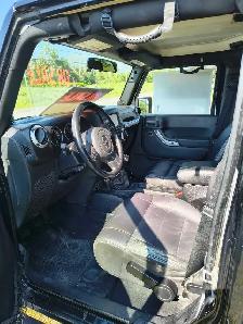 Jeep Wrangler 2011 - Photo 6