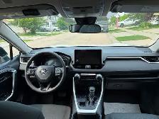 2025 Toyota RAV4 - Photo 3