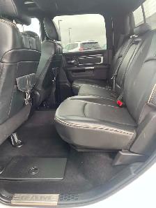 2018 Ram 1500 Longhorn Limited 5.7L HEMI Crew Cab – Fully Loaded - Photo 10