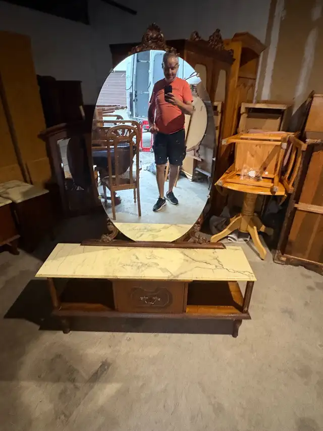 Free delivery used Antique Vanity Table with Mirror