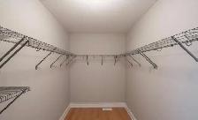 BRAMPTON HOUSE FOR RENT - Photo 9