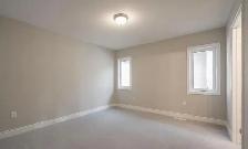 BRAMPTON HOUSE FOR RENT - Photo 10
