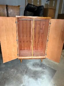 Free delivery used Vintage Mirrored Wardrobe - Photo 8