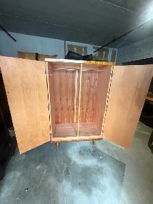Free delivery used Vintage Mirrored Wardrobe - Photo 9
