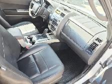 2011 Ford  4WD V6 Leather Heated Seats Full Service History - Photo 12