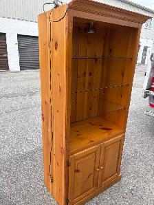 Free delivery used  Display Cabinet with Glass Shelves and Light - Photo 6