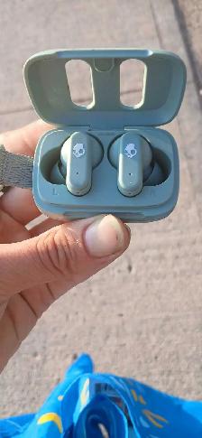 Skullcandy Dime Earbuds - Photo 2