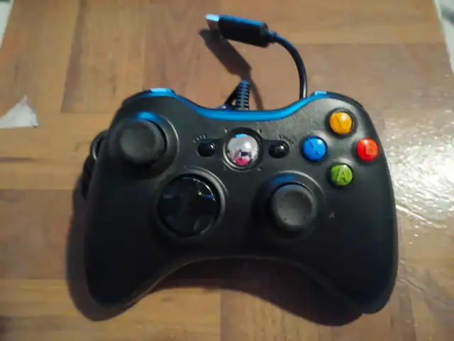 USB Wired Gaming Controller for Xbox 360 PC - Black GamePad