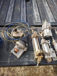 Assorted air actuators - Photo 6
