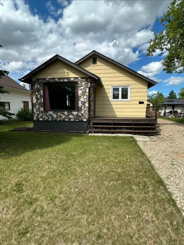 House for Rent in Melfort, SK