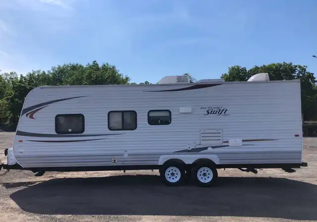 2013 Jayco Jay Swift camper/Bunks