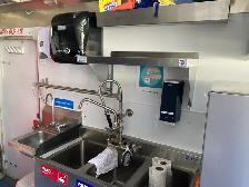 Rollin N Hot Food Trailer - Photo 4