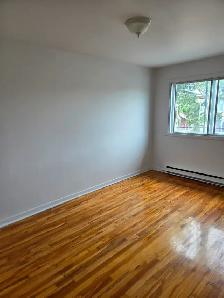GRAND 4 1/2 À LOUER DANS LE QUARTIER ST-MICHEL 1495 $ - Photo 4