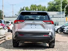 2021 Toyota RAV4 LE - Photo 7