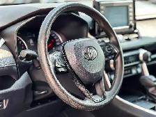 2021 Toyota RAV4 LE - Photo 10