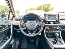 2021 Toyota RAV4 LE - Photo 19