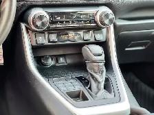 2021 Toyota RAV4 LE - Photo 24
