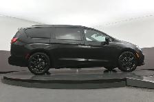 2025 Chrysler Pacifica Limited - Call 902-466-9550 Apple Carplay - Photo 40