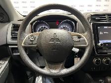 2023 Mitsubishi RVR - Photo 13