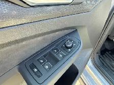 2024 Volkswagen Golf GTI Autobahn GTI! Navigation, Classic Se... - Photo 15