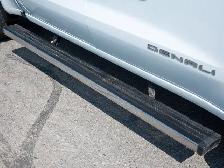 2023 GMC Sierra 1500 Denali - Seat Memory | Power Folding - Photo 19