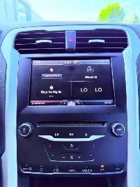 2013 Ford Fusion SE 4dr Sedan (2.5L 4cyl 6A) - Photo 17