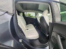 2022 TESLA MODEL Y PERFORMANCE - Photo 14
