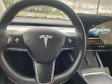 2022 TESLA MODEL Y PERFORMANCE - Photo 16