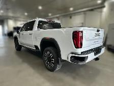 2026 GMC Sierra 3500HD Denali Ultimate - Photo 3