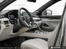 2027 INFINITI QX65 SPORT - Photo 12