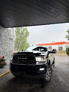 2023 RAM 3500 LIMITED STOCK EMISSIONS / AS LOW AS 511.47 B/W @6. - Photo 2