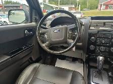 2011 Ford Escape - Photo 10