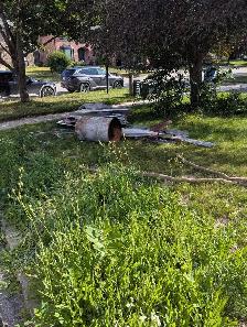 Free Scrap Metal. Dismantled 8x10 Shed & steel drum