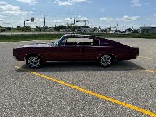 1966 Dodge Charger - Photo 2