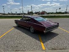 1966 Dodge Charger - Photo 3