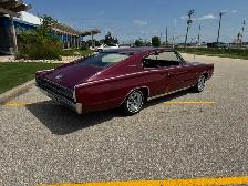 1966 Dodge Charger - Photo 5