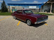 1966 Dodge Charger - Photo 7